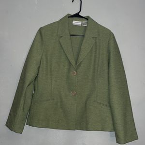 Cute green blazer with shoulder pads nwot